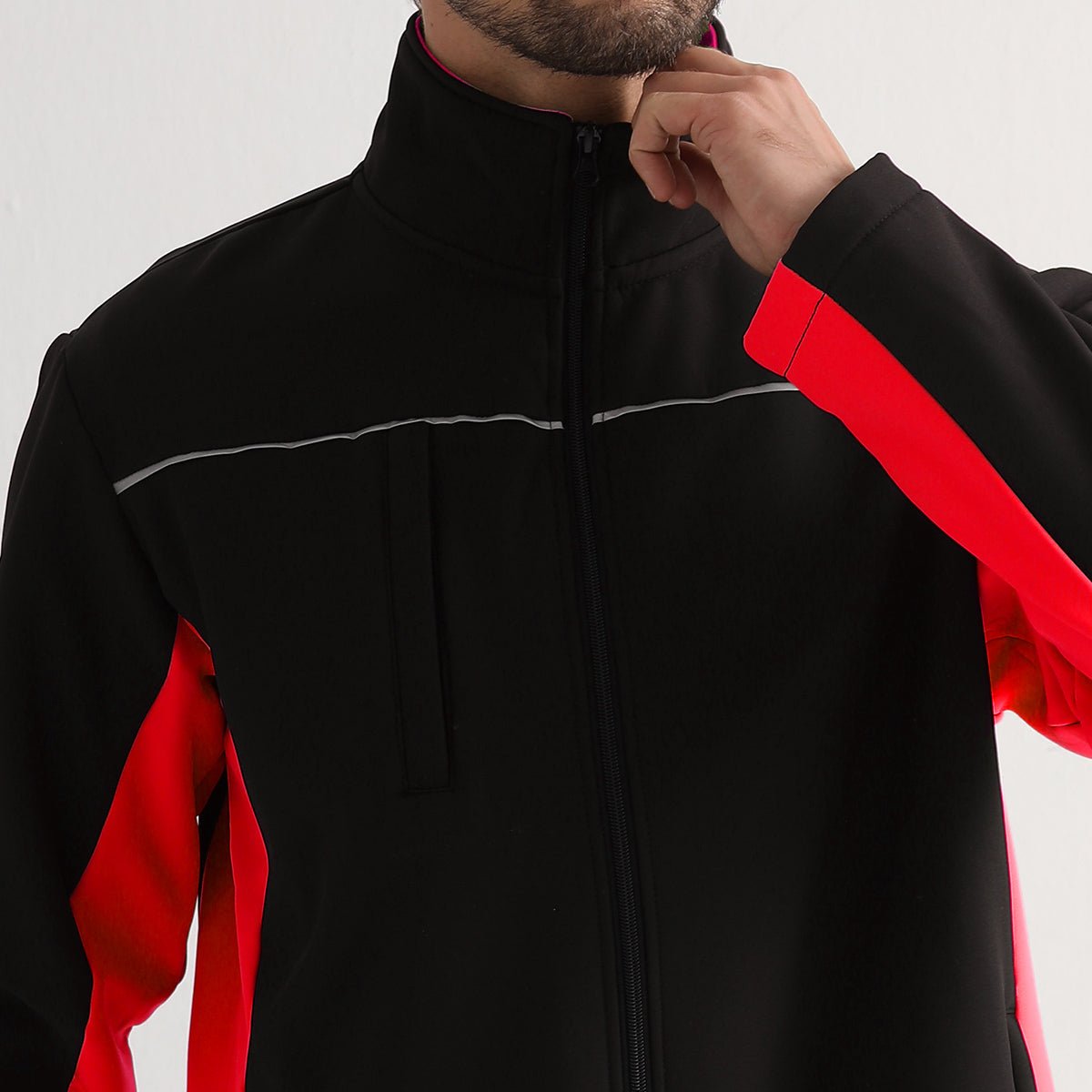 panel softshell jacket chest detail close-up – Big Bee Workwear