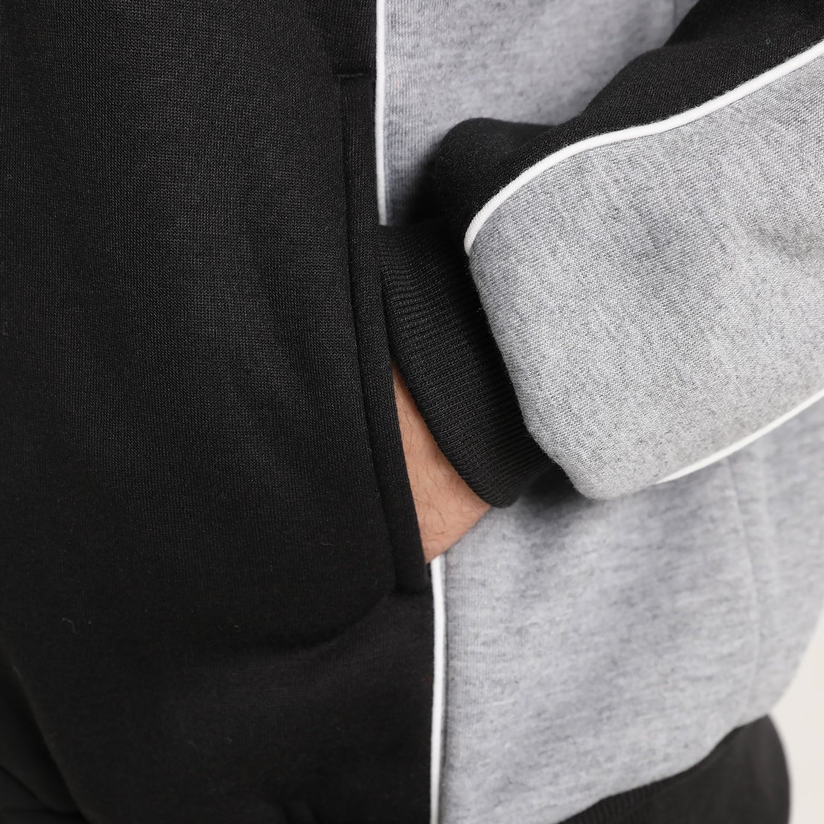 "Panel Full Zip Hoodie Jumper, Contrast Sleeve, pocket detail close-up – Big Bee Workwear"