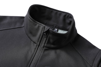 "i.t. softshell vest collar detail close-up – ISUSI"