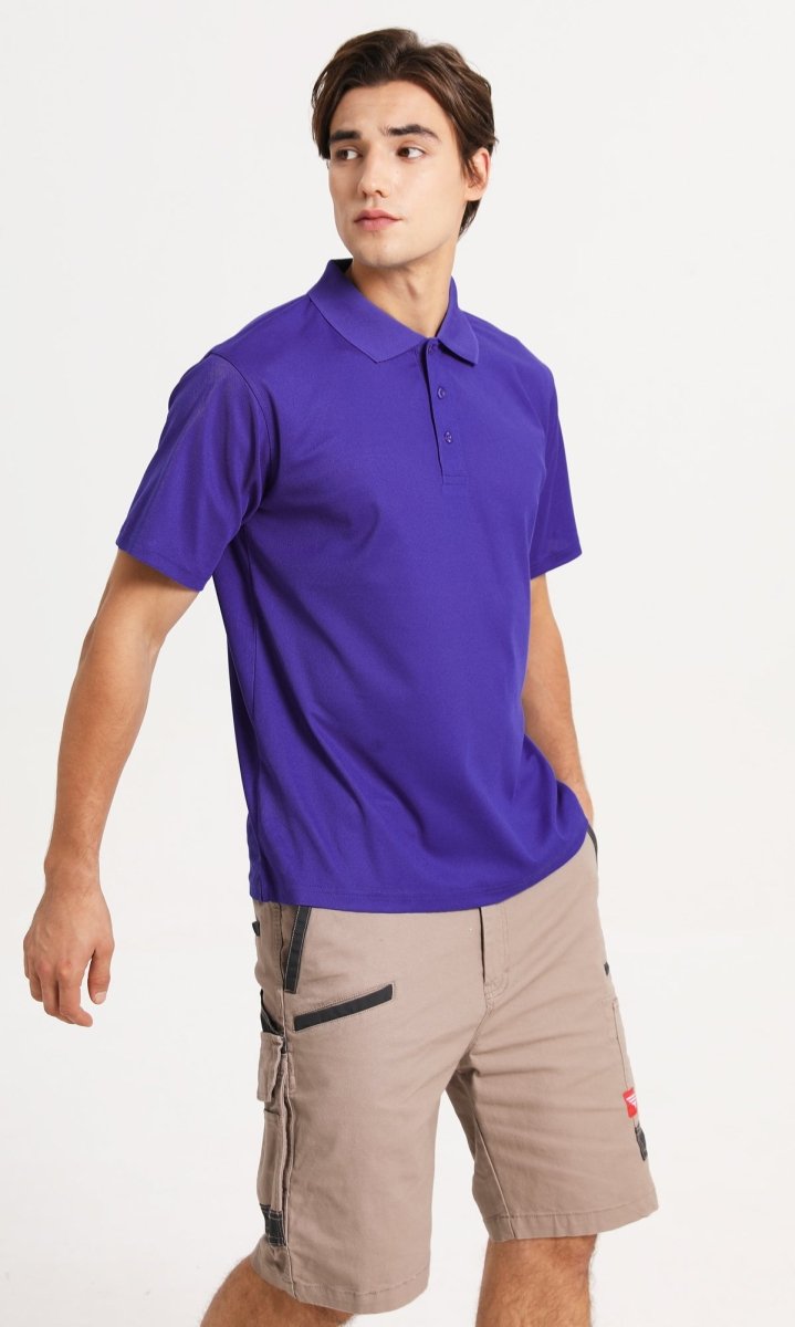 "Men’s Plain polo shirt in purple, Short Sleeve, model side – Big Bee Workwear"