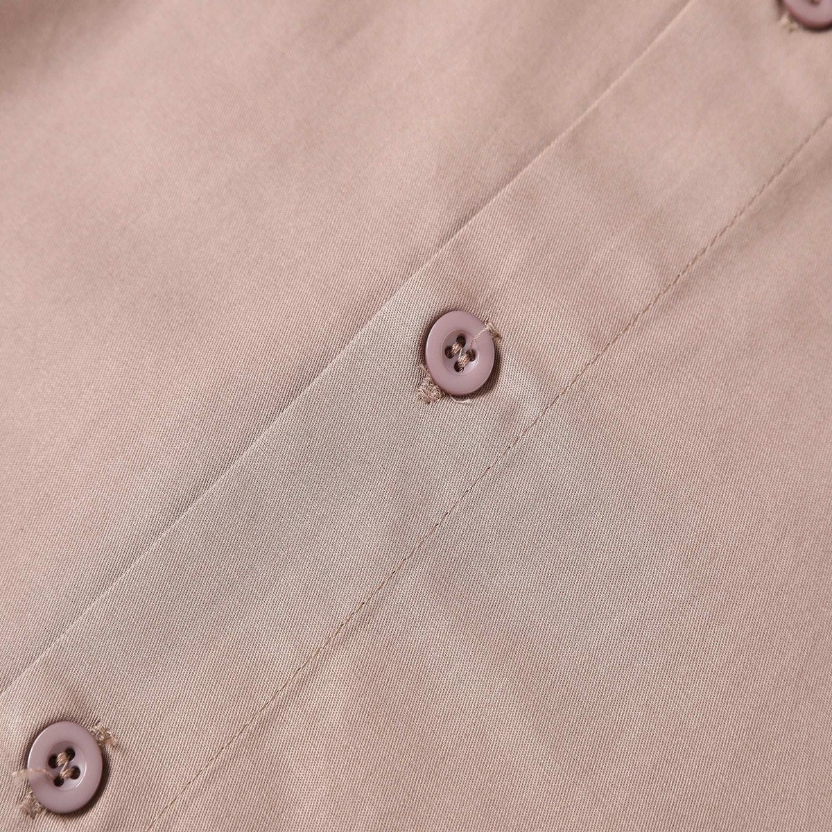 "Men’s Lightweight Cotton Work shirt, Long Sleeve, button detail close-up – Big Bee Workwear"