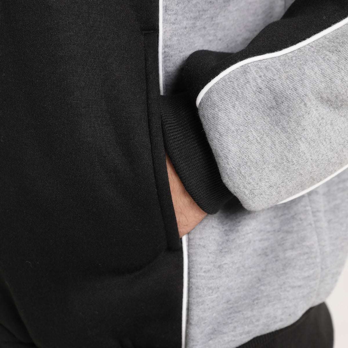 Ladies Panel Full Zip Hoodie Jumper, Contrast Sleeve, pocket detail close-up – Big Bee Workwear