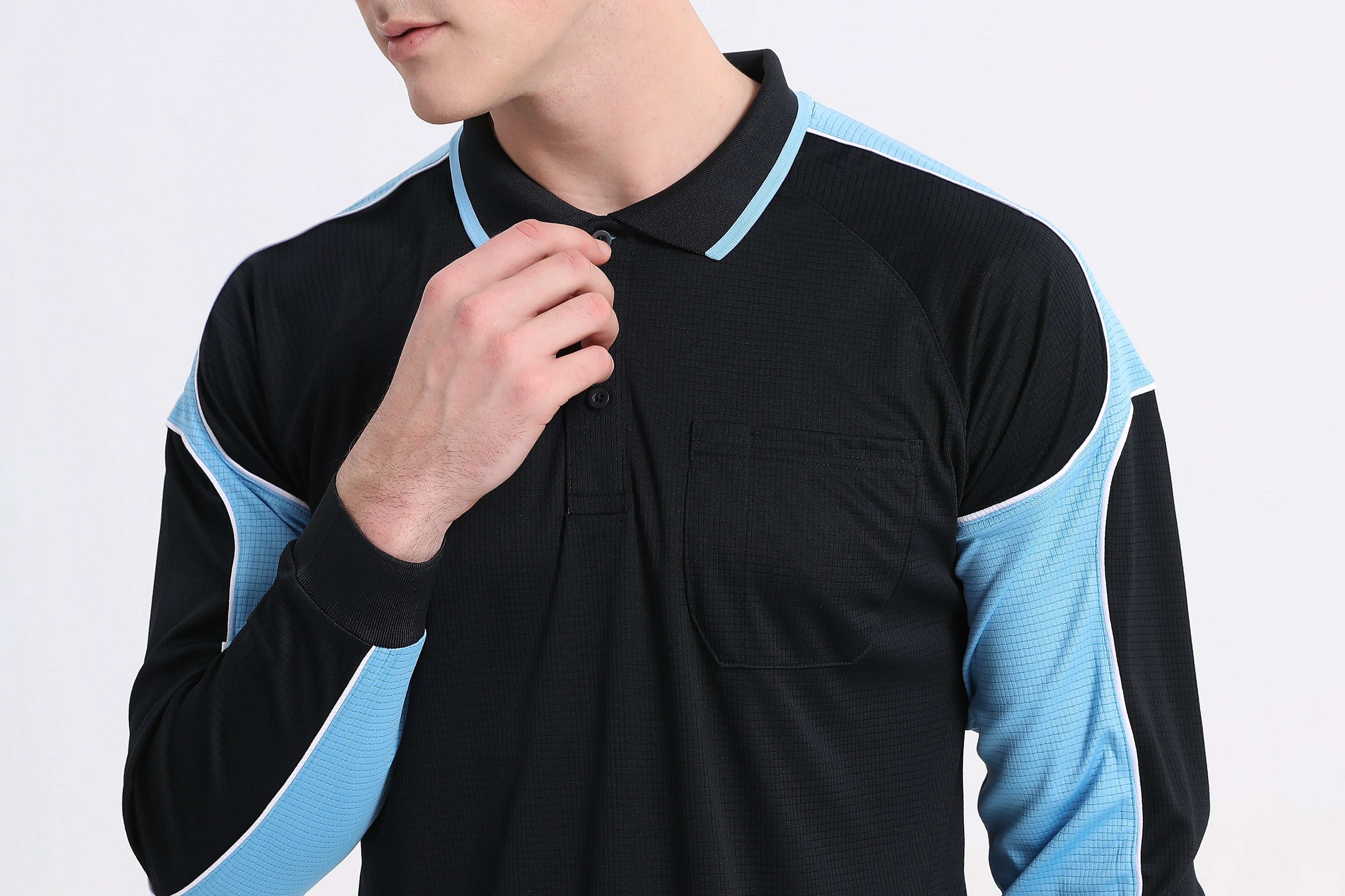 Australian tradie wearing Big Bee panel polo shirt with contrast colour design – breathable, durable and embroidery-ready workwear.
