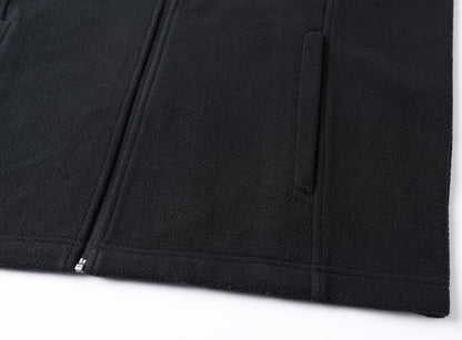 easy fleece vest hem detail close-up – ISUSI